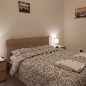 Appartamento Coco Aeroporto di Catania Fontana Rossa