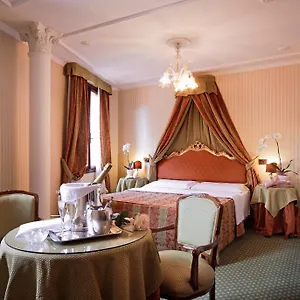 Hotel Kette, Venedig