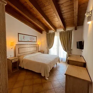 Hotel La Borgata San Pantaleo